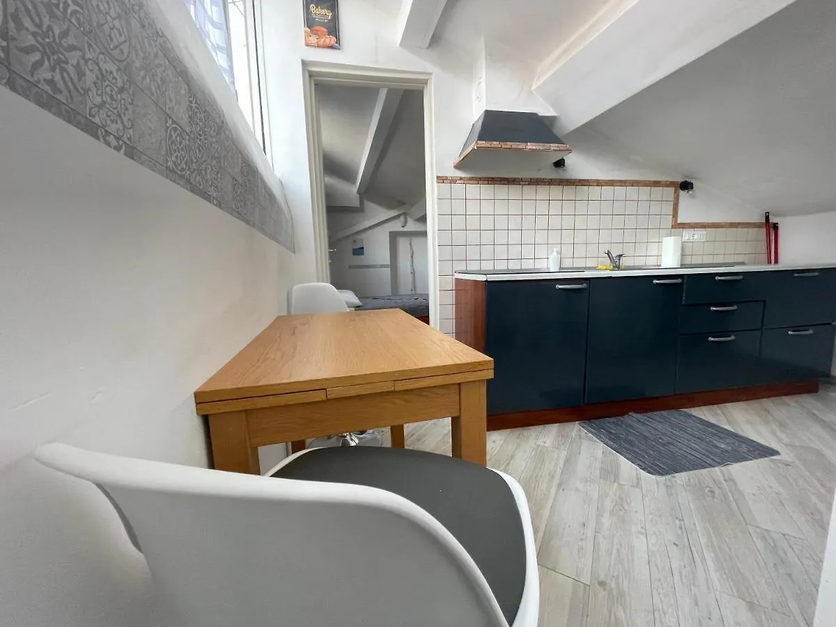 A Roof In The City Appartement Genua